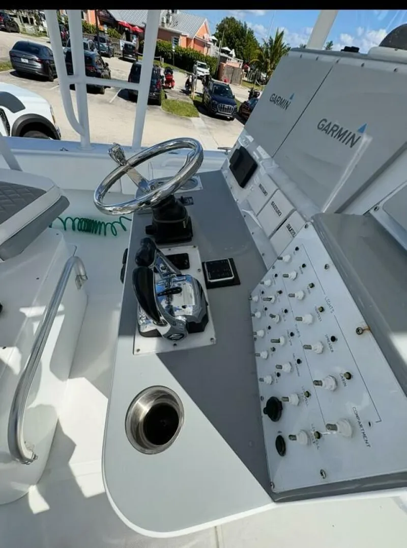 Slide: The Image of Salt Shaker 30 2001 - 5805373