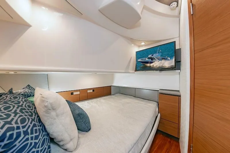 Slide: The Image of 0005458722 - 5791596