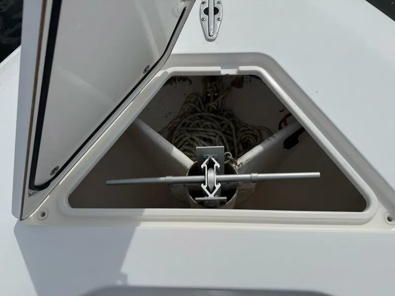 Slide: The Image of Contender 32 ST 2011 - 5791659