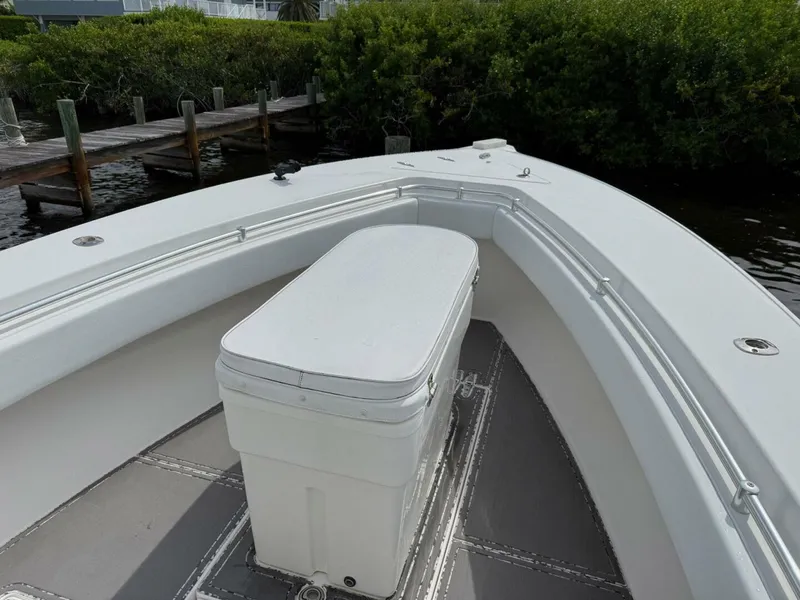 Slide: The Image of Contender 32 ST 2011 - 5791662