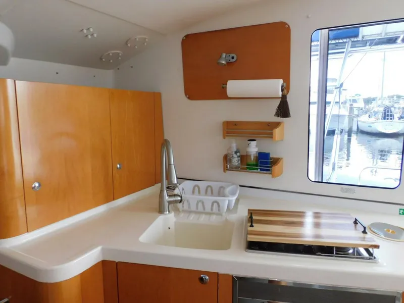 Slide: The Image of Fountaine Pajot Mahe 36 2007 - 5791945