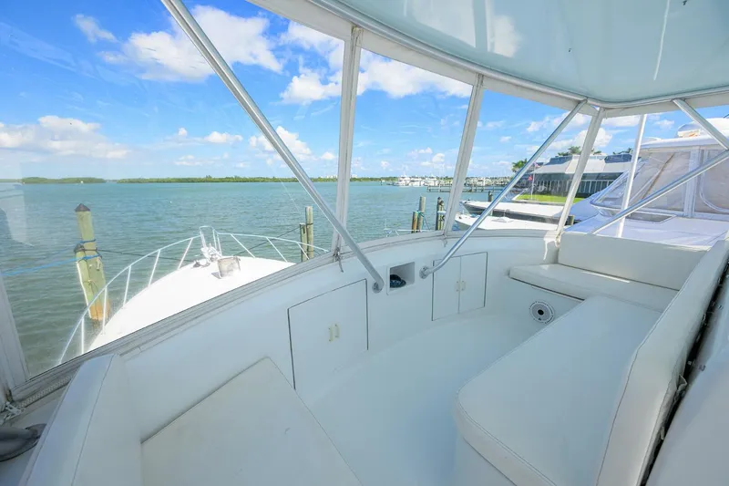 Slide: The Image of Post 50 SEANYLE - Flybridge- Seating 1998 Post 50 SEANYLE - 5792285