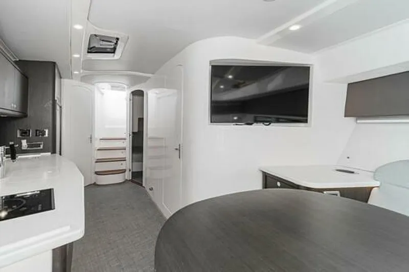 Slide: The Image of Intrepid 477 Evolution 2022 - 5792193