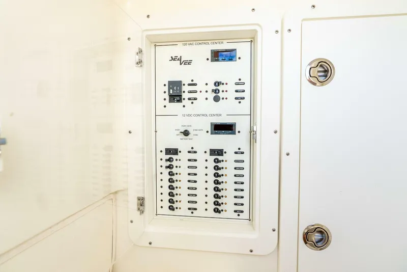 Slide: The Image of SeaVee 34 2016 - 5792390