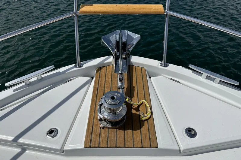 Slide: The Image of Beneteau Swift Trawler 34 2014 - 5792565