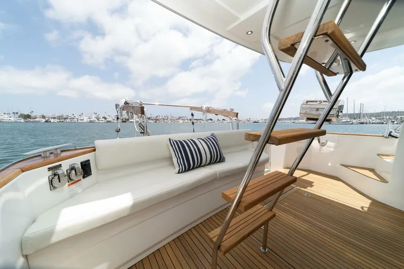 Slide: The Image of Beneteau Swift Trawler 34 2014 - 5792590
