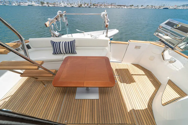 Slide: The Image of Beneteau Swift Trawler 34 2014 - 5792592