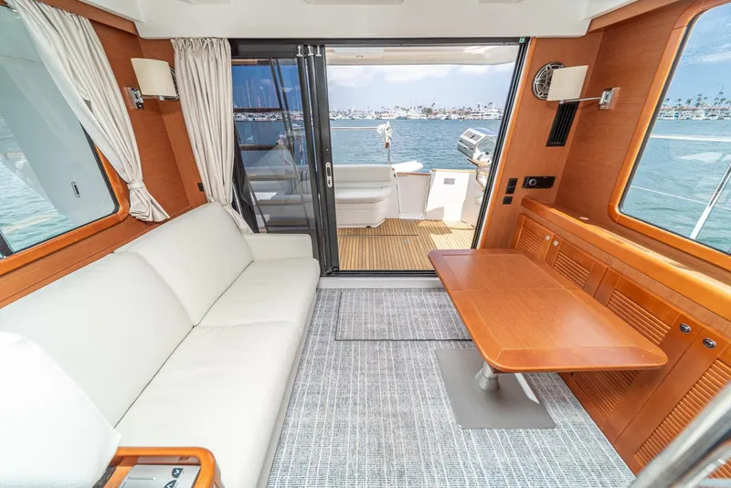 Slide: The Image of Beneteau Swift Trawler 34 2014 - 5792595