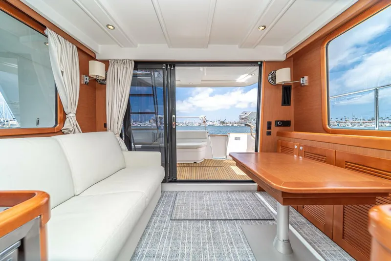 Slide: The Image of Beneteau Swift Trawler 34 2014 - 5792596