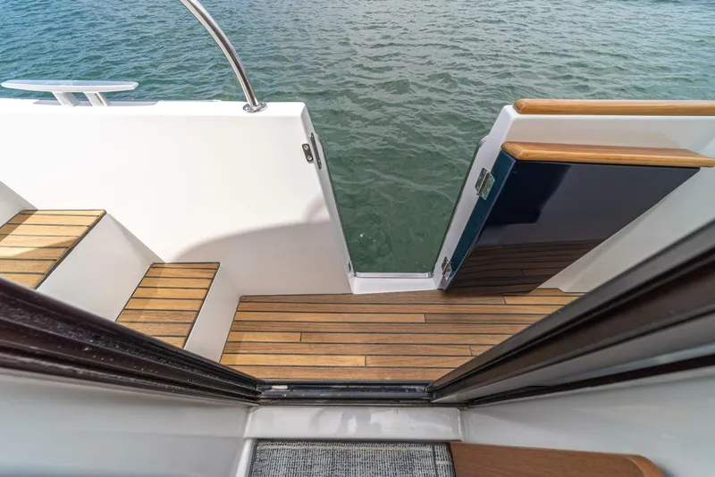 Slide: The Image of Beneteau Swift Trawler 34 2014 - 5792614