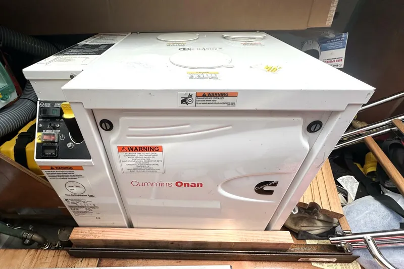 Slide: The Image of Beneteau Swift Trawler 34 2014 - 5792620