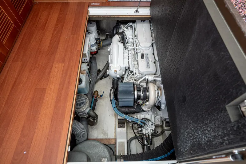 Slide: The Image of Beneteau Swift Trawler 34 2014 - 5792622