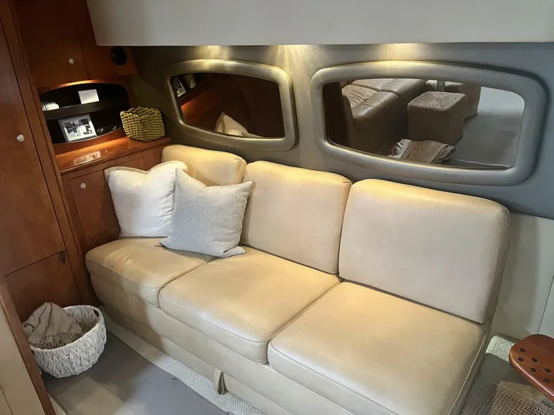 Slide: The Image of Cruisers Yachts 390 Sport Coupe 2008 - 5802238