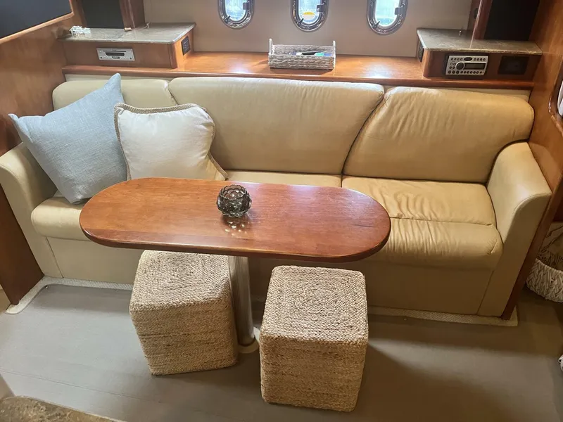 Slide: The Image of Cruisers Yachts 390 Sport Coupe 2008 - 5802244