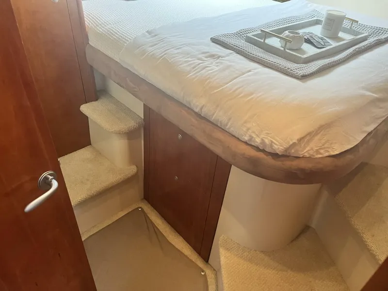 Slide: The Image of Cruisers Yachts 390 Sport Coupe 2008 - 5802195