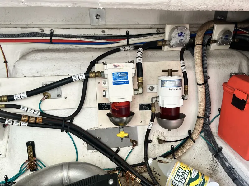 Slide: The Image of Cruisers 390 Sport Coupe Water Separator Filters - 5798762