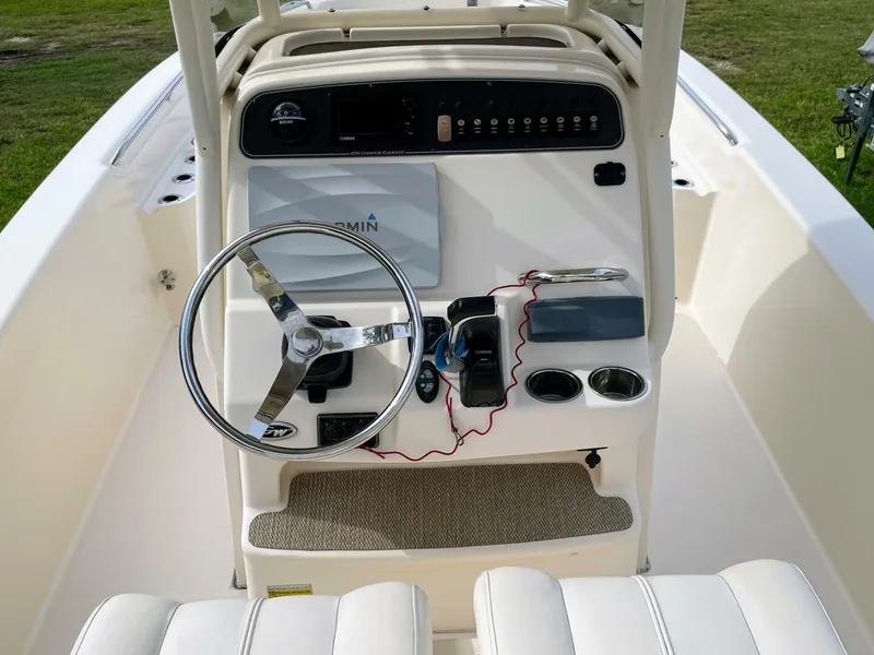 Slide: The Image of Grady-White 251CE 2015 - 5793093