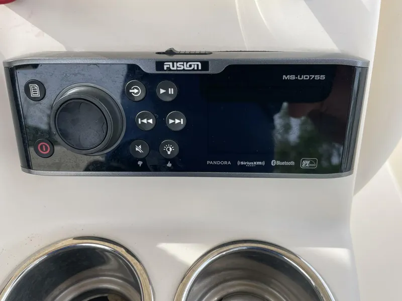 Slide: The Image of Grady-White 251CE 2015 - 5793097