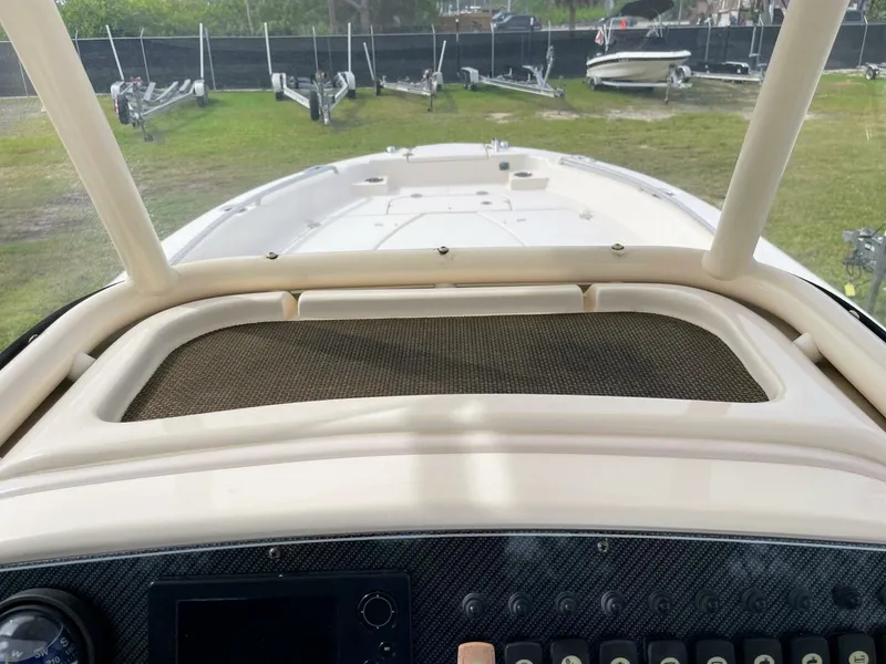 Slide: The Image of Grady-White 251CE 2015 - 5793101