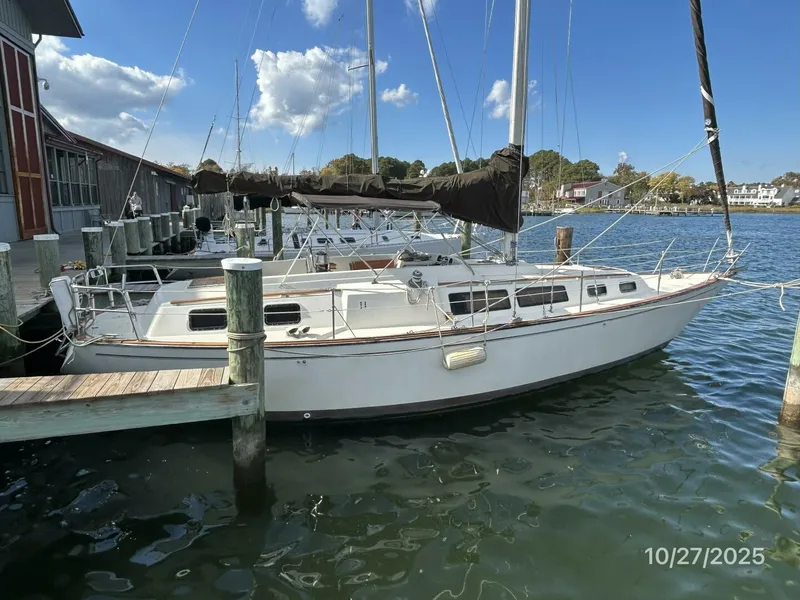 The Image of 36' S2 starboard profile - 5793226