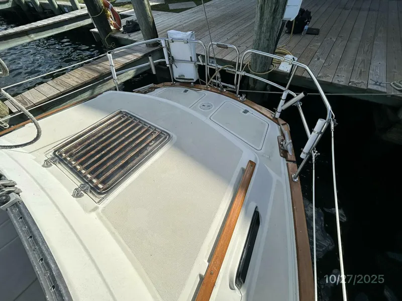 Slide: The Image of 36' S2 aftdeck3 - 5793183