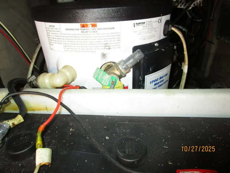 Slide: The Image of 36' S2 water heater - 5793231