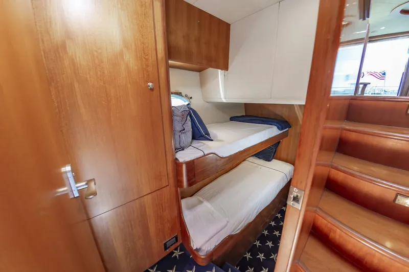 Slide: The Image of 52OceanAlexander236 - 5891911