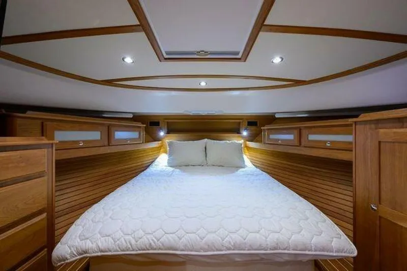 Slide: The Image of Sabre 45 Salon Express 2022 - 5794375