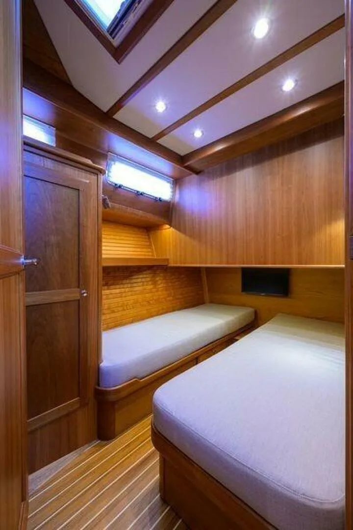 Slide: The Image of Sabre 45 Salon Express 2022 - 5794385