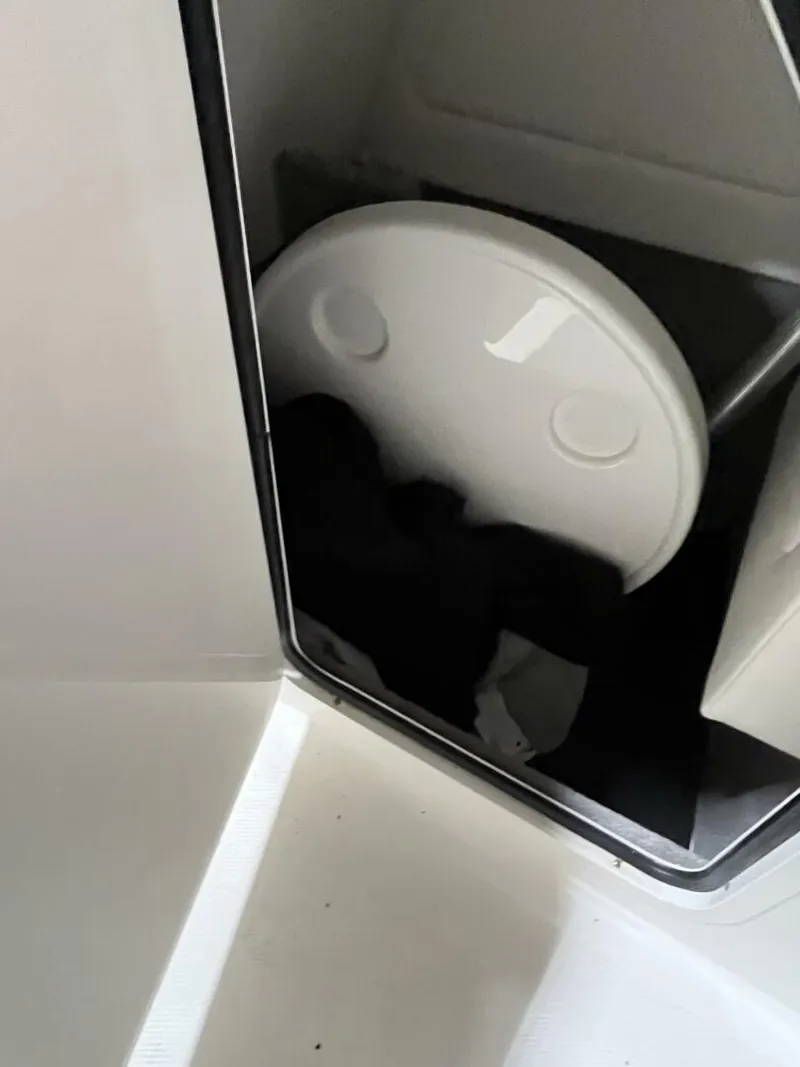 Slide: The Image of Sea Ray 270 SDX OB 2021 - 5794724