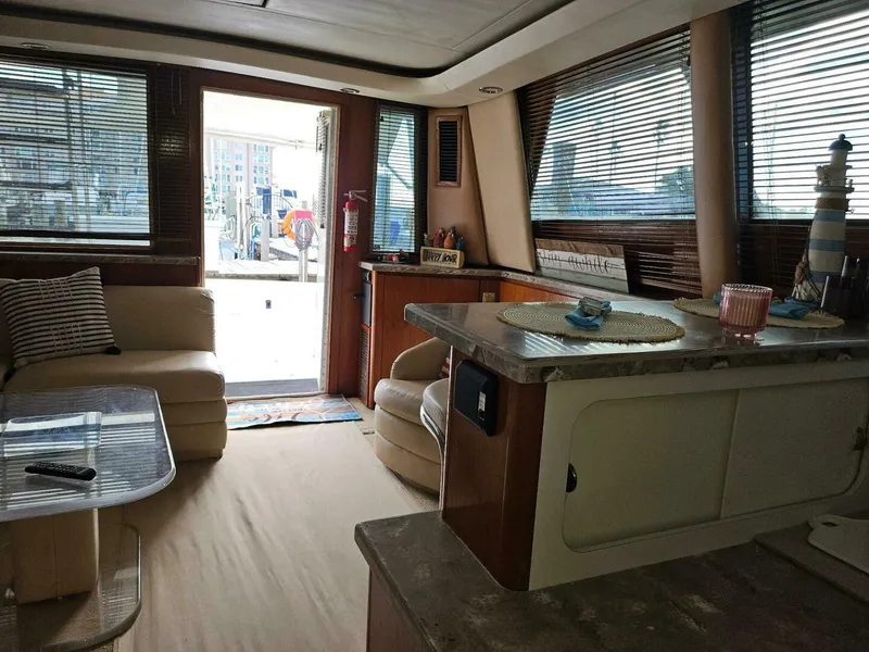 Slide: The Image of Tiara 43 1993 - 5794869