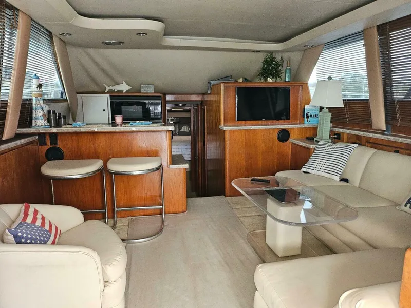 Slide: The Image of Tiara 43 1993 - 5794871