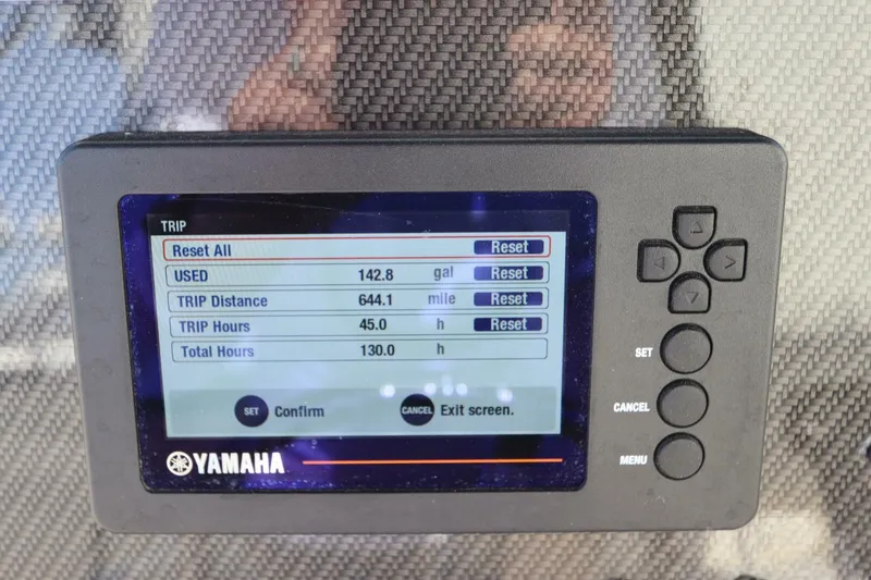 Slide: The Image of Grady-White Fisherman 180 2022 - 5794929