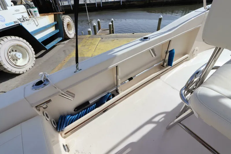 Slide: The Image of Grady-White Fisherman 180 2022 - 5794924