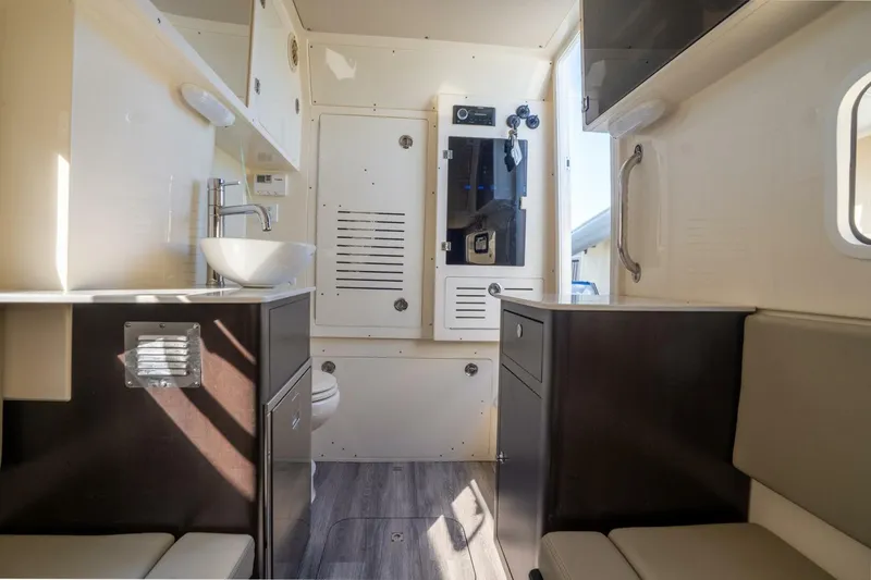 Slide: The Image of Scout 355 LXF 2023 - 5830483