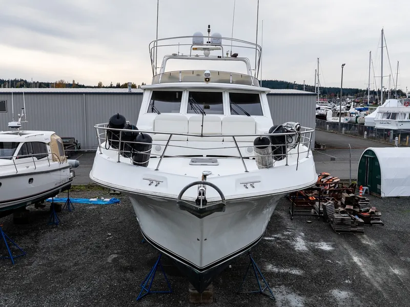 Slide: The Image of Navigator 61 Pilothouse 2001 - 7938295