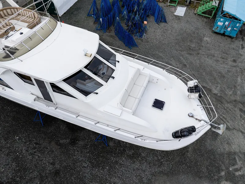 Slide: The Image of Navigator 61 Pilothouse 2001 - 7938288