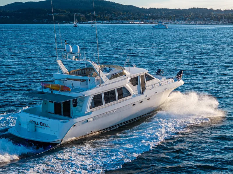 Slide: The Image of Navigator 61 Pilothouse 2001 - 7938248