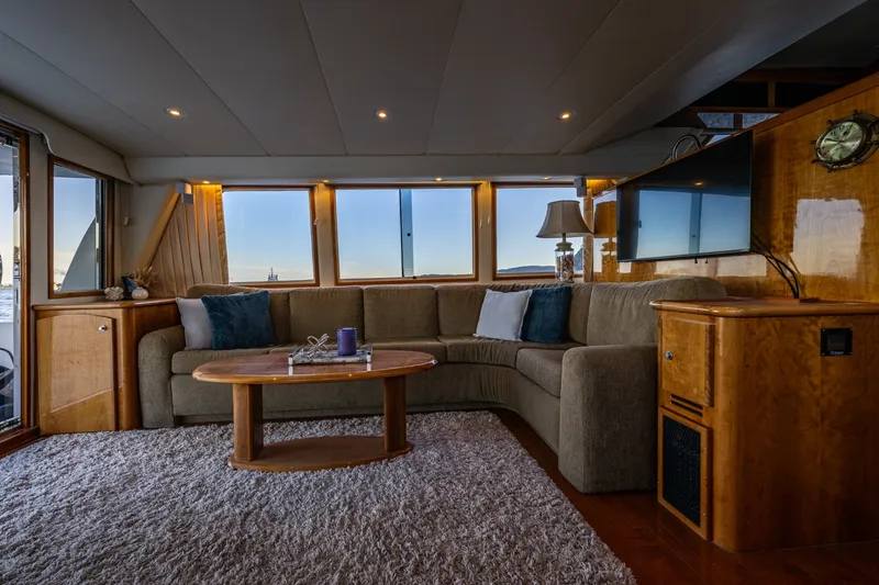 Slide: The Image of Navigator 61 Pilothouse 2001 - 7938277