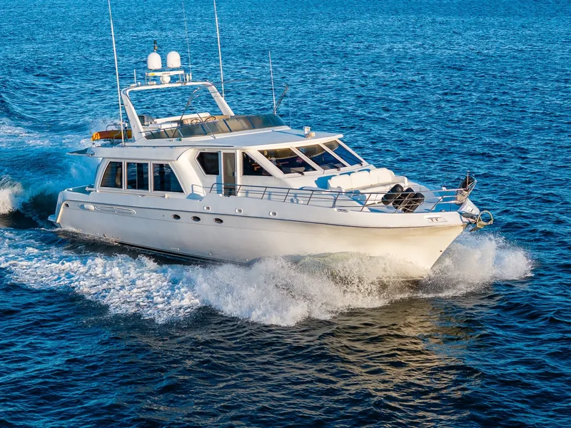 Slide: The Image of Navigator 61 Pilothouse 2001 - 7938244