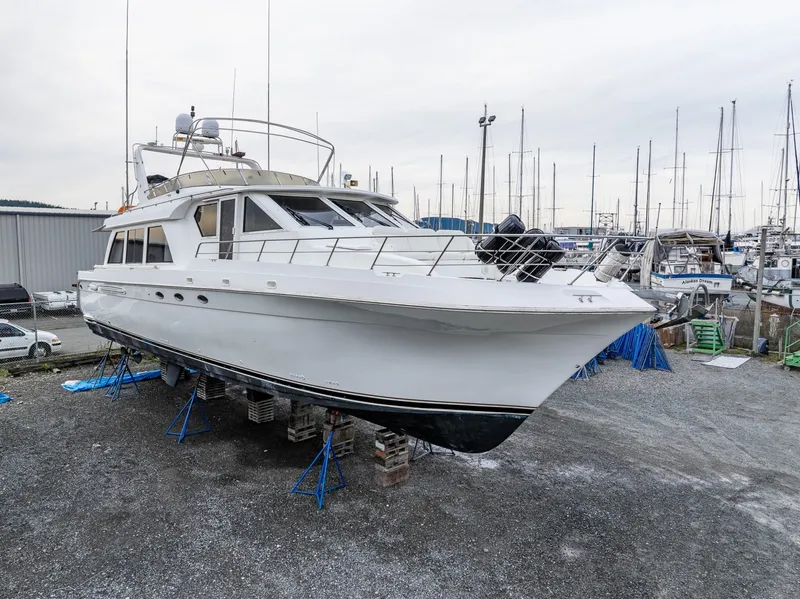 Slide: The Image of Navigator 61 Pilothouse 2001 - 7938286