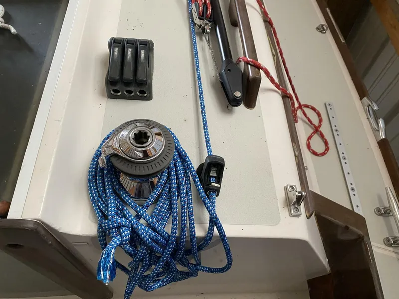 Slide: The Image of Alerion Alerion 28 2013 - 5799413