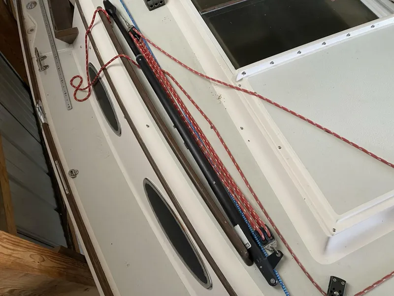 Slide: The Image of Alerion Alerion 28 2013 - 5799417