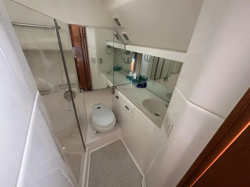 Slide: The Image of Tiara 4300 Open 2001 - 5796267