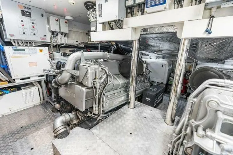 Slide: The Image of Pershing 92 2019 - 5796427