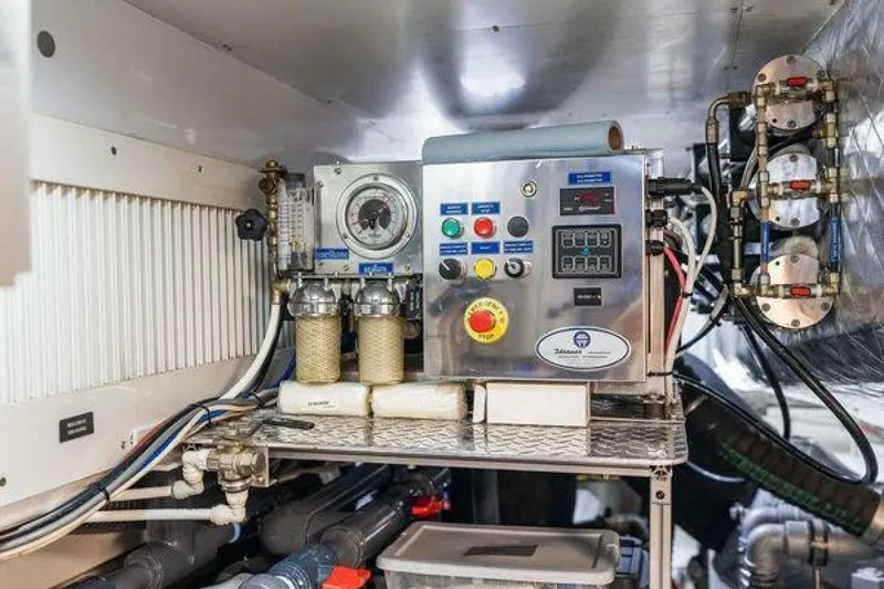 Slide: The Image of Pershing 92 2019 - 5796429