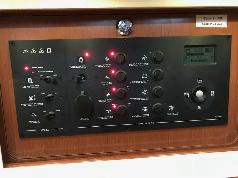 Slide: The Image of Beneteau Oceanis ICW 2012 - 5797316