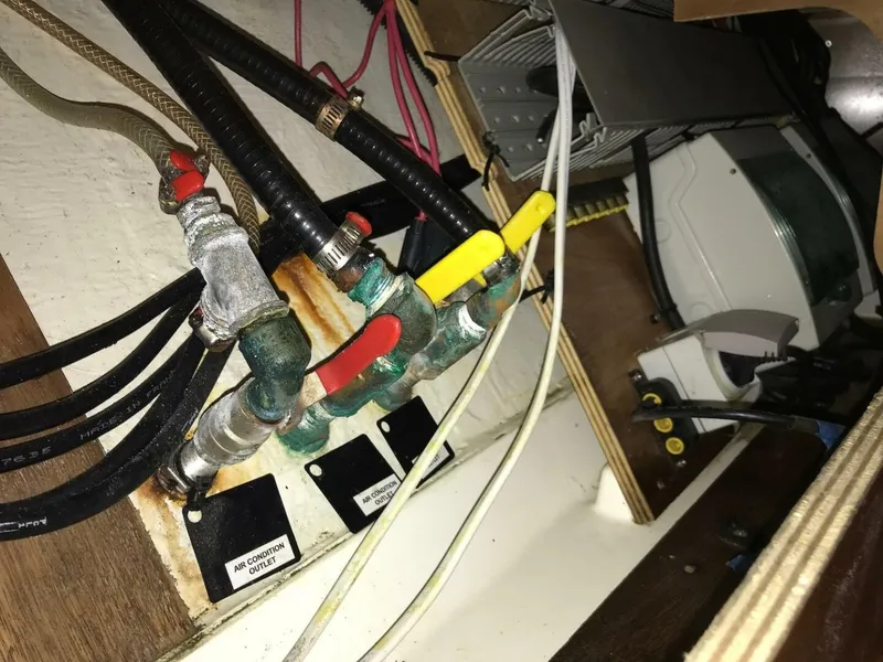 Slide: The Image of Beneteau Oceanis ICW 2012 - 5797302