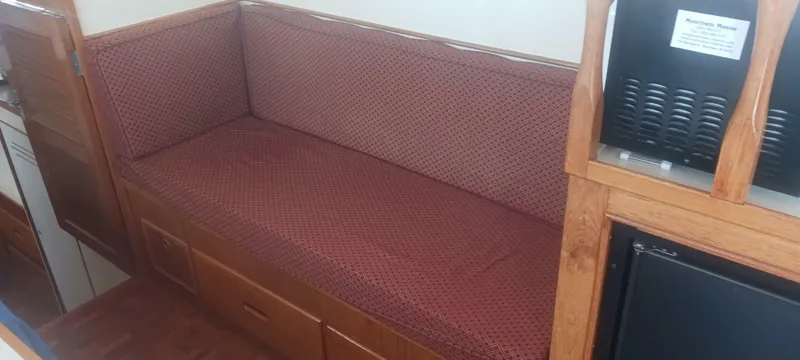 Slide: The Image of Grand Banks 36 Classic 1977 - 5796526