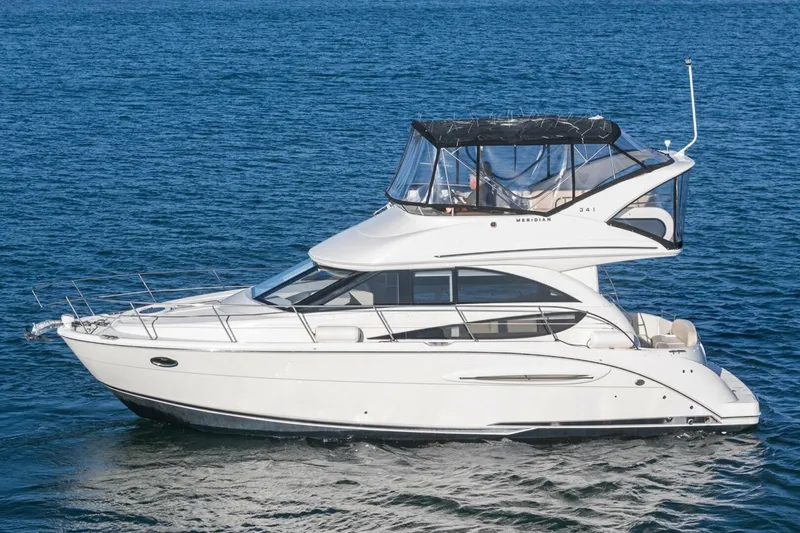 Slide: The Image of Meridian 341 Sedan 2011 - 5796585